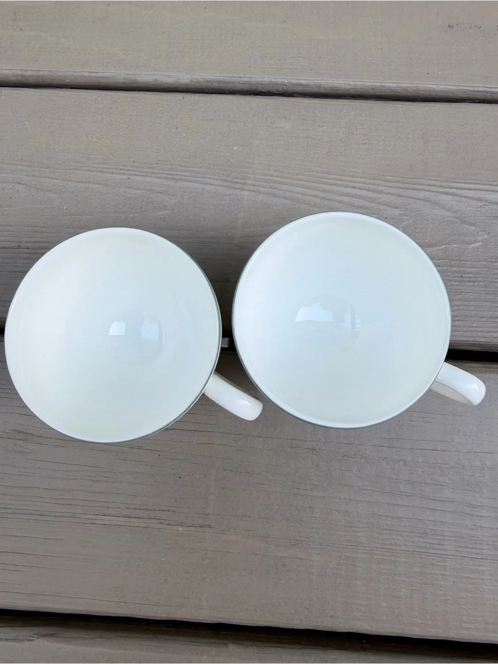 2 X Wedgewood Philippa Floral Porcelain Bone China Teacup and Saucer Set
